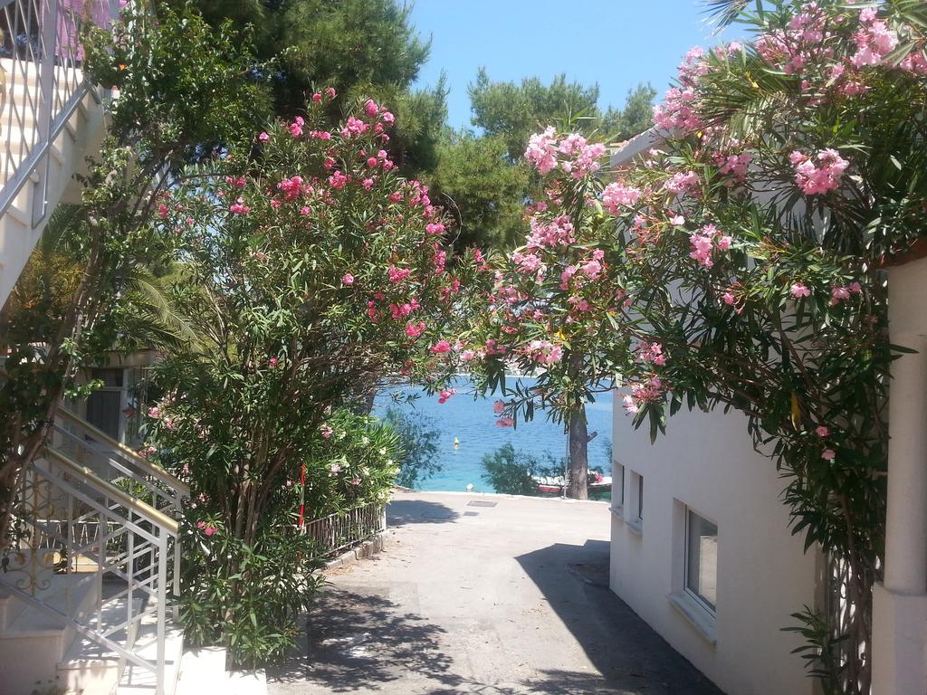 Holiday Home Milenka 罗戈兹尼察 外观 照片